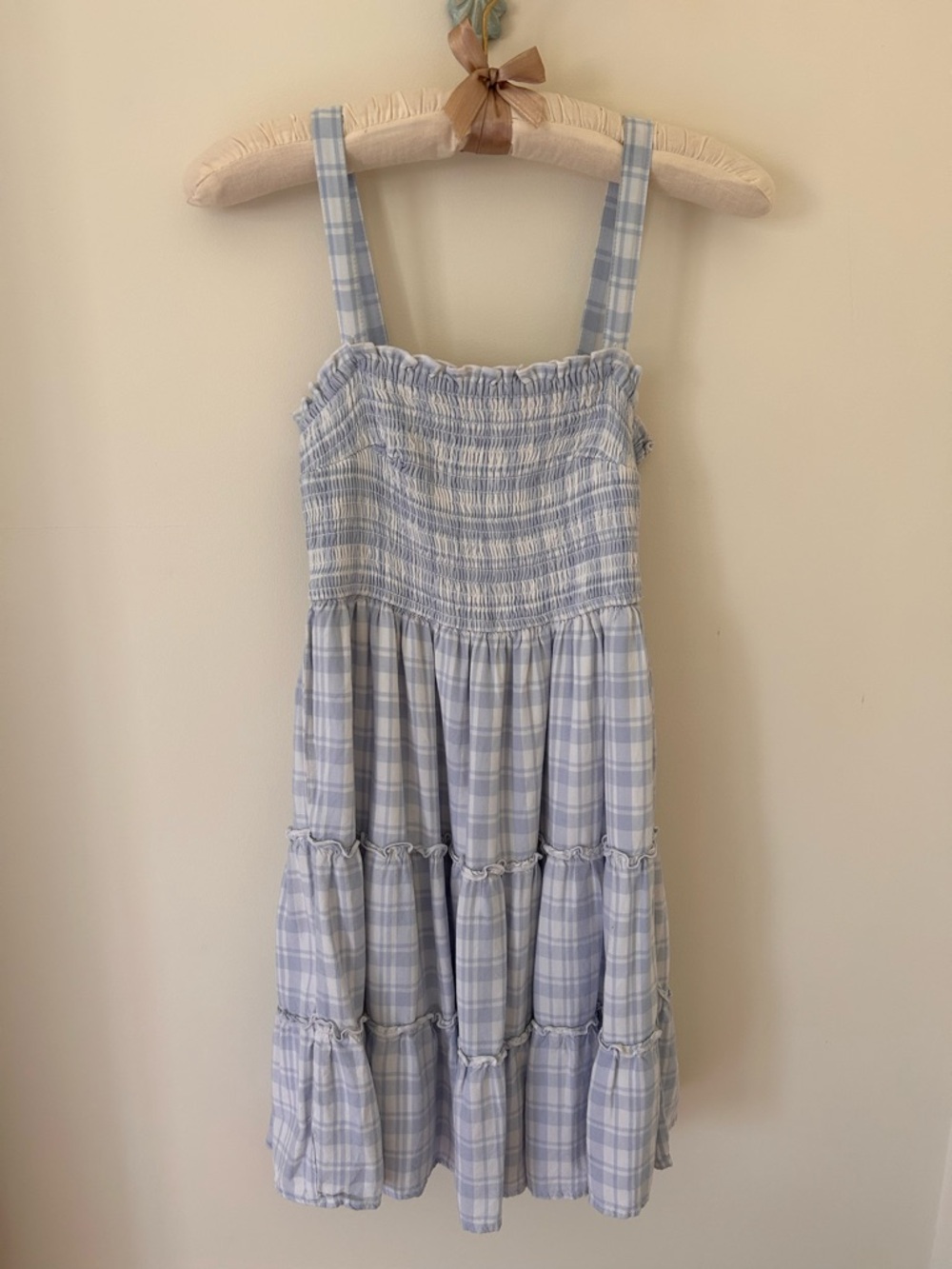 Hollister Sky Blue and White Plaid Tiered Ruffle Mini Dress 
Size: XS 
EUC